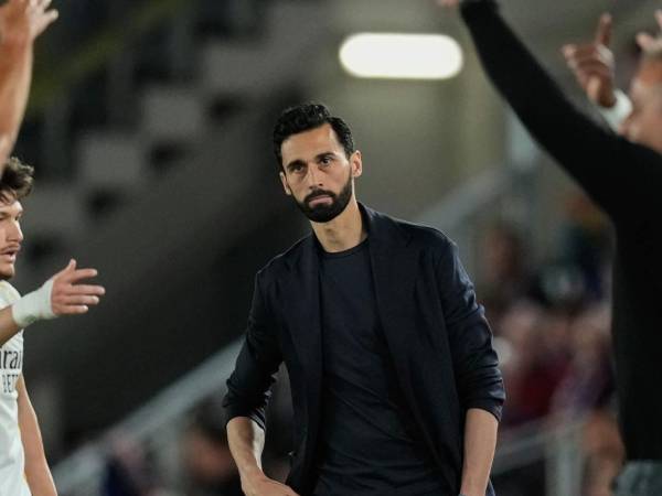 A falta de anuncio oficial, es casi un hecho de que Arbeloa no seguirá como DT del Real Madrid de cara a la próxima campaña.