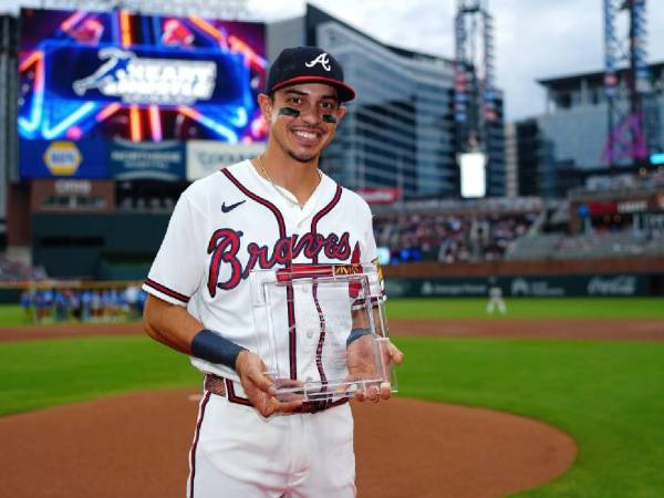 Mauricio Dubón se mantiene entre los peloteros más destacados por su capacidad para defender el terreno de juego y tendrá una nueva oportunidad de conquistar un galardón.