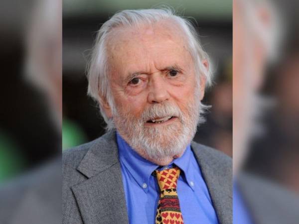 Su debut en la pantalla grande llegó con <i>Black Like Me</i> (1964), junto a James Whitmore.