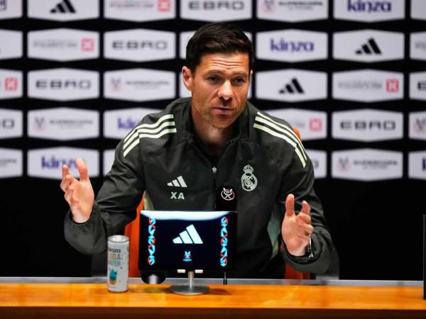Xabi Alonso durante la conferencia de prensa previo a la final de la Supercopa de España.