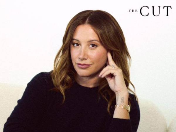 La actriz de 40 años, conocida por su papel de Sharpay Evans en High School Musical.