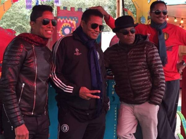 Jackie Jackson, Jermaine Jackson, Tito Jackson y Marlon Jackson se reúnen por primera vez en un documental para hablar de su etapa en los Jackson Five, según avanza el medio estadounidense Variety.