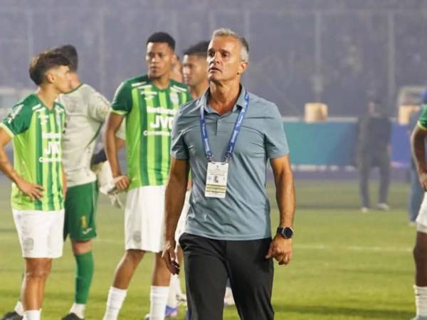Lavallén y su tristeza tras haber perdido la final ante Motagua el pasado domingo.
