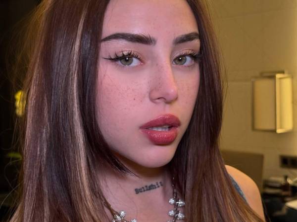 Más allá de los altibajos sentimentales, Nicki Nicole ha demostrado que su carrera sigue en ascenso. En cada etapa, la artista transforma sus experiencias personales en inspiración musical.