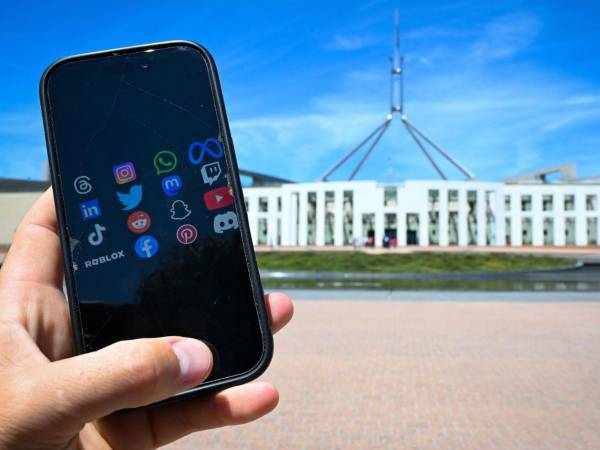 A partir de hoy 10 de diciembre entra en vigencia la ley que veta el acceso a redes sociales a menores de 16 años.