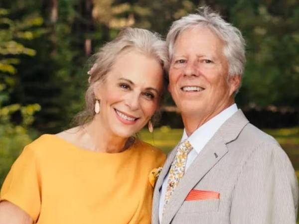 La pareja tuvo una relación hace más de 50 años, pero fue hasta hace pocos meses que decidieron dar el sí, acepto de forma oficial.