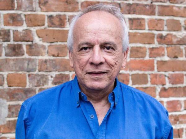 El escritor hondureño figura como el principal homenajeado en el evento cultural que también destacará la labor de otros impulsores de la educación.