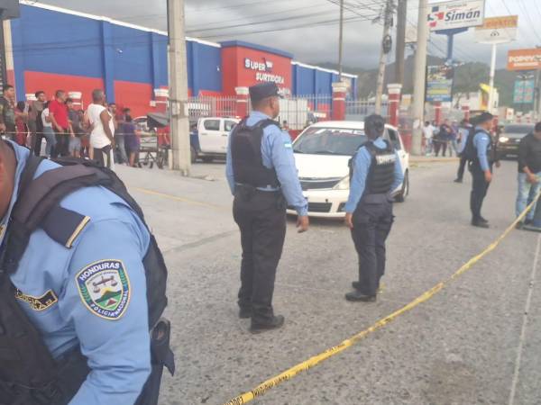 La Policía acordonó la escena del crimen.