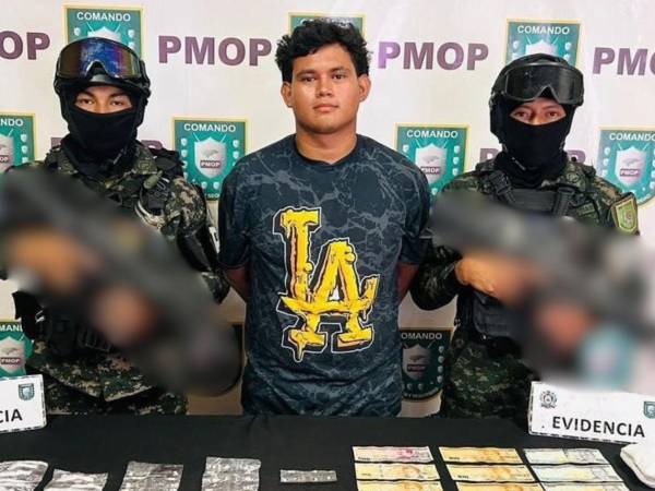 Momentos de la captura del joven de 20 años en San Pedro Sula.