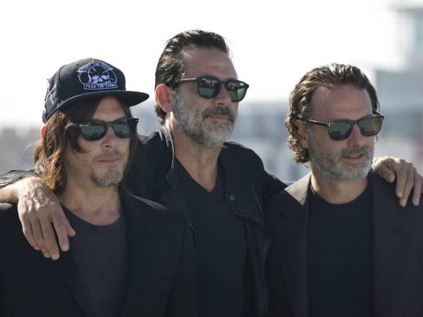 Norman Reedus (Daryl Dixon), Jeffrey Dean Morgan (Negan) y Andrew Lincoln (Rick Grimes) de The Walking Dead.