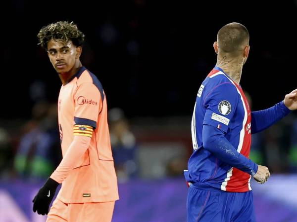 Lamine Yamal tuvo un juego de regular a malo ante PSG por la Liga de Campeones de Europa.