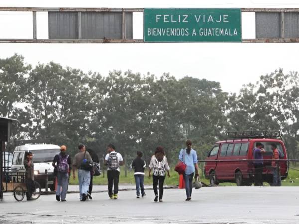 El puesto fronterizo terrestre de Corinto concentra casi la mitad de los movimientos migratorios oficiales entre Honduras y Guatemala en 2026.