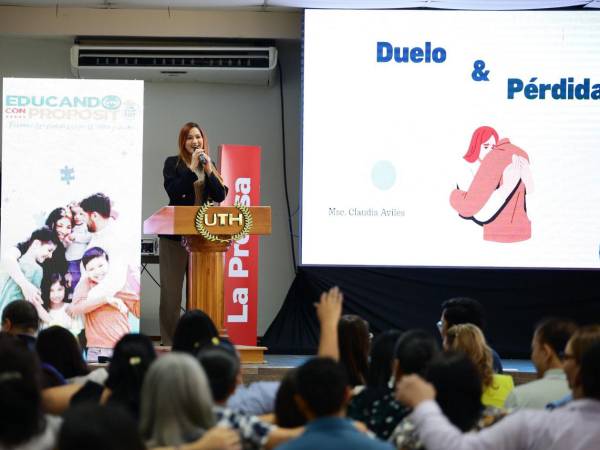 Especialistas en salud mental acuerpan la campaña de Mente Sana, cuyo propósito es promover la salud mental y el bienestar emocional de niños, adolescentes, padres y docentes.