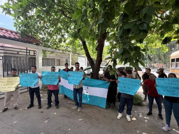 Miembros de organizaciones campesinas del Valle de Sula interpusieron la denuncia ante el Comisionado Nacional de los Derechos Humanos.