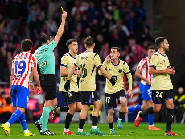 El Barcelona criticó la actuación arbitral de Juan Martínez Munuera en la semifinal de ida de la Copa del Rey contra el Atlético de Madrid.