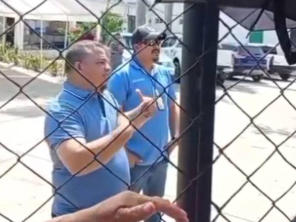 Iván Velásquez, gerente de Koriun Inversiones, se vio envuelto en un altercado con clientes en la sede de la empresa en el municipio de Choloma.