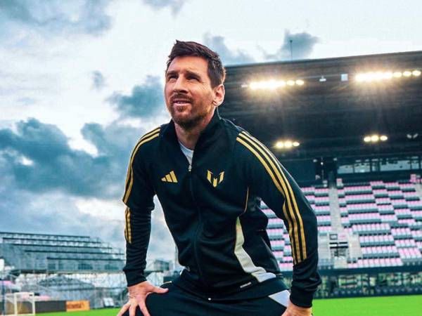 Lionel Messi ya tiene firmado su nuevo contrato y tendrá un aumento salarial. Hay cláusulas secretas y a esta edad se va a retirar.