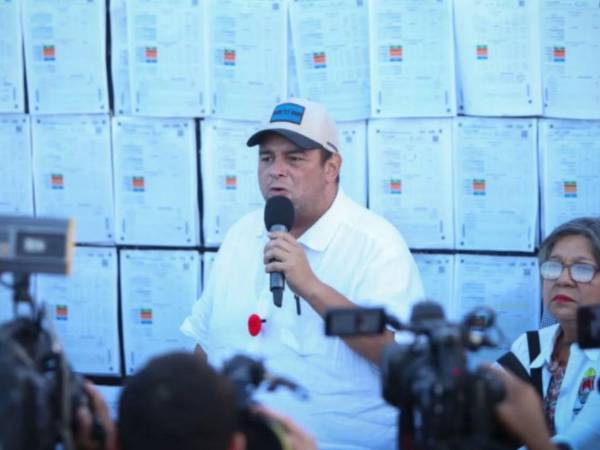 Jorge Aldana también expresó desconfianza en las instituciones electorales, señalando que tanto el CNE como el Tribunal de Justicia Electoral atraviesan crisis internas.