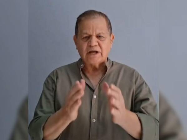 El exjefe de las Fuerzas Armadas, Romeo Vásquez Velásquez durante su presentación en el video.