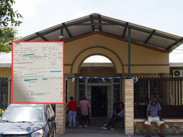 Fachada de la Dirección Departamental de Educación de Cortés ubicada en San Pedro Sula.