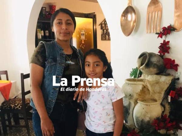 Fotos en vida de Jessica Medina y su sobrona Génesis, las dos personas que murieron en un accidente que se registró en la carretera CA-5 a la altura de Los Palillos en San Antonio, Comayagua.