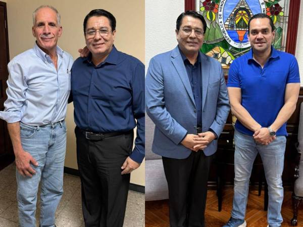 El pastor Roy Santos junto al presidente electo Nasry Asfura y el presidente del Congreso Nacional, Tomás Zambrano.