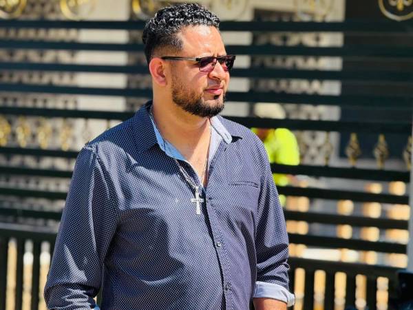 Soy Rosel se ha convertido en un personaje muy querido por los hondureños por su labor con los abuelitos.