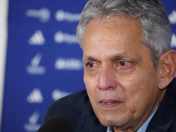Reinaldo Rueda rompió en llanto tras quedar fuera del Mundial 2026 con la Selección de Honduras.