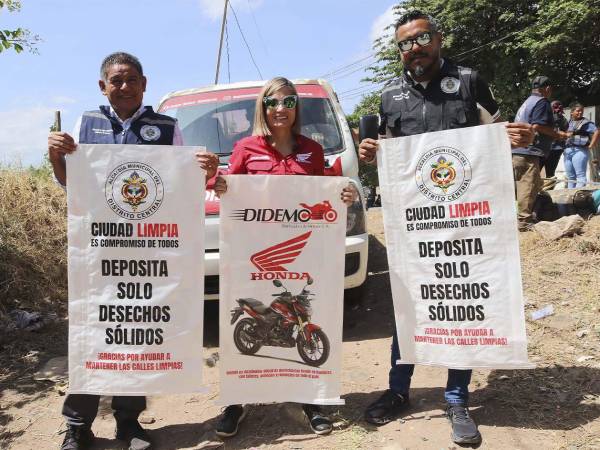 Didemo Honda e Inplasa entregaron más de 3,100 sacos plásticos a la Alcaldía Municipal del Distrito Central (AMDC) para fortalecer las jornadas de recolección de desechos sólidos en Tegucigalpa y Comayagüela.