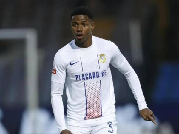 Julián Martínez la está pasando mal y hay preocupación en la selección de Honduras.