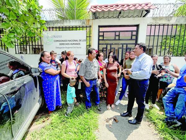 Los campesinos fueron recibidos en el Conadeh.