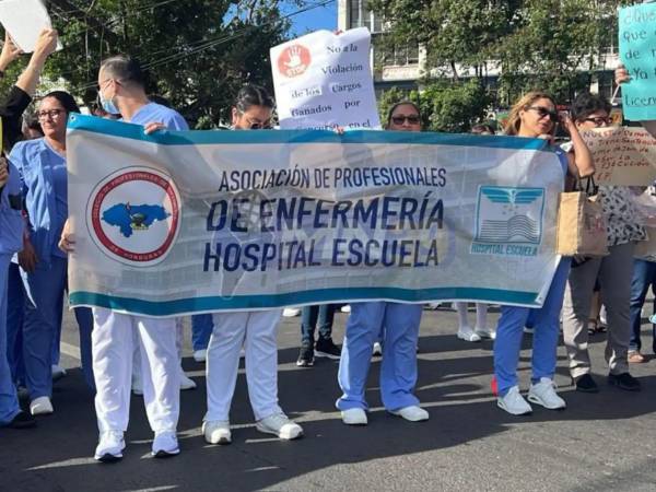 Enfermeras realizan asambleas en Honduras y advierten salir a las calles por nombramientos, despidos y pagos salariales atrasados