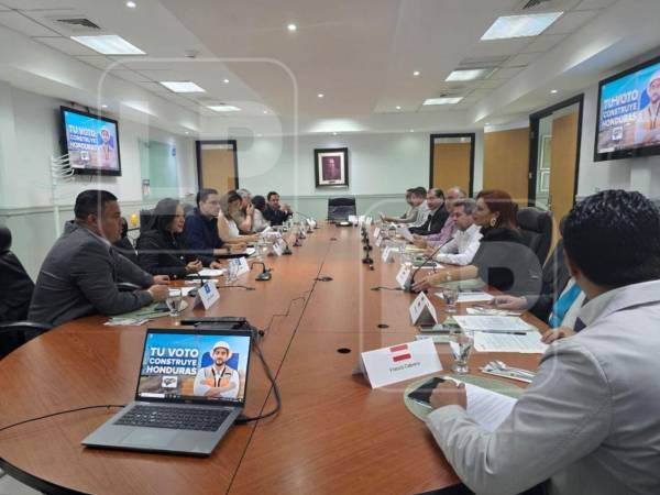 Los representantes de ambas comisiones se reunieron en las instalaciones del Cohep.