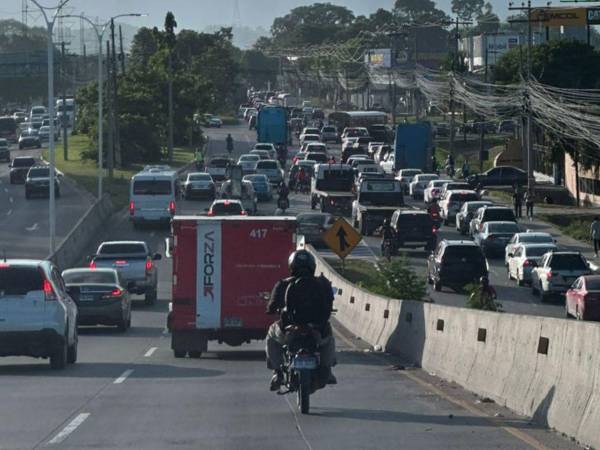 En el bulevar del norte, sur y este no hay reporte de incidencias viales; aunque el tráfico es moderado, como todas las mañanas, en dichas vías.