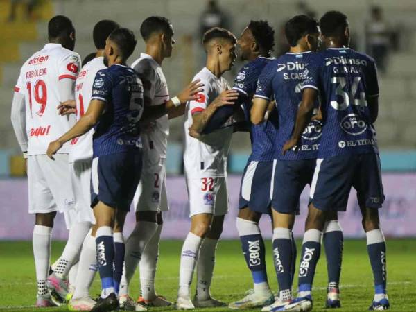 El Motagua cayó por 2-0 ante el Olimpia y se quedó sin posibilidades de avanzar a la gran final del Apertura 2025 tras dos derrotas consecutivas.