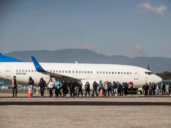 Medio millón de cubanos podrían beneficiarse de demanda por el Ajuste Cubano.