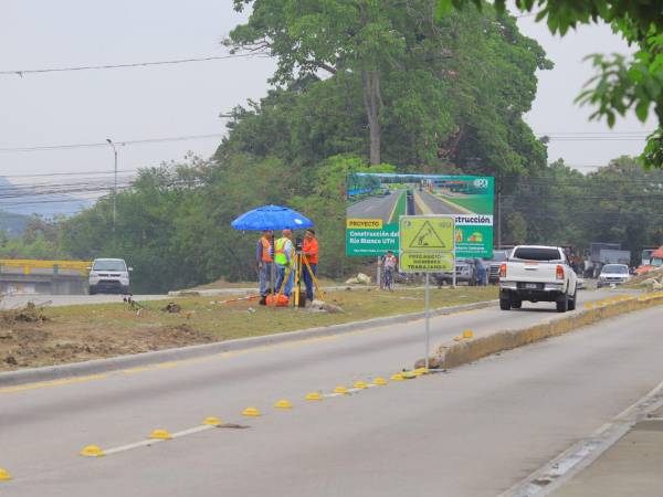 Iniciaron los trabajos de topografía para la construcción del túnel en el sector de Río Blanco, a pocos metros de la Universidad Tecnológica de Honduras (UTH), una obra que busca mejorar la movilidad vehicular en la zona.
