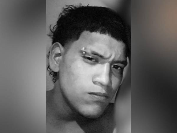 Fotografía en vida de Josué Daniel Alvarado Oviedo.