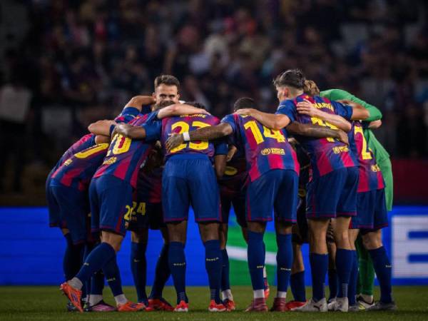 El Barcelona lanza comunicado sobre dos de sus futbolistas.