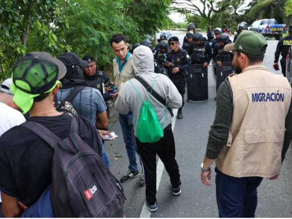 Más de 250 ingresaron regularmente, mientras que más de 100 recibieron una orden de abandonar Guatemala por entrar de forma irregular.