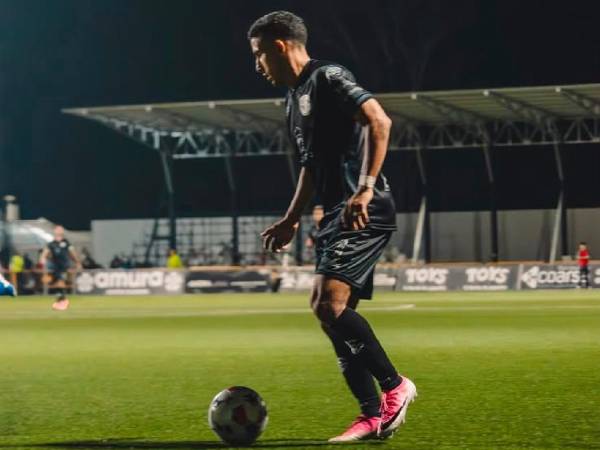 José Mario Pinto jugó su primer partido oficial con el Sporting FC de Costa Rica.