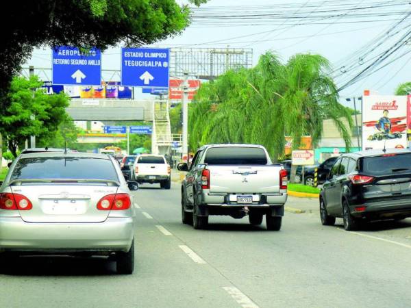 El Instituto de la Propiedad ha sido objeto de cuestionamientos por el lento proceso de licitación para la emisión de placas vehiculares.