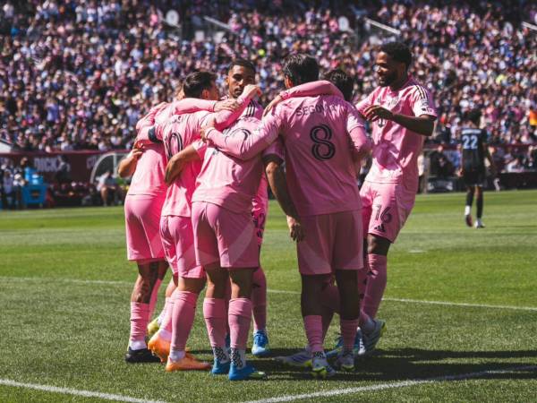 Inter Miami brilla con doblete de Messi y derrota al Colorado en la MLS