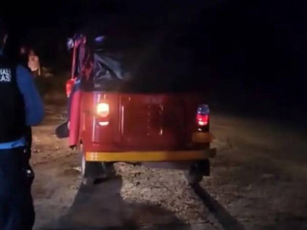 Según la información preliminar, los atacantes obligaron al mototaxista a detener la unidad a un costado de la carretera.