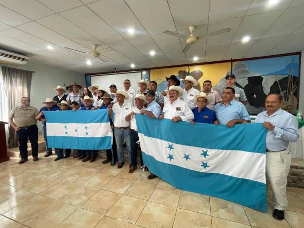 La nueva junta directiva de la Asociación de Ganaderos y Agricultores de Atlántida (AGAA), encabezada por Margarito Vásquez, busca acercamiento con el gobierno de Nasry Asfura.