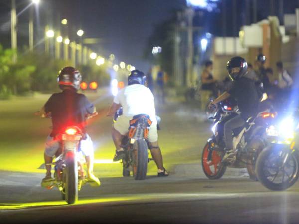 La posibilidad de que menores de edad puedan obtener licencia de conducir comienza a abrir debate en el Congreso Nacional, donde al menos tres diputados han planteado iniciativas orientadas a regular la conducción de jóvenes y el uso de motocicletas en el país.
