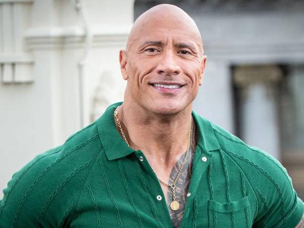 Dwayne Johnson sintió que llegaba a su fin cuando su piloto le informó que habían fallas mecánicas en el avión.