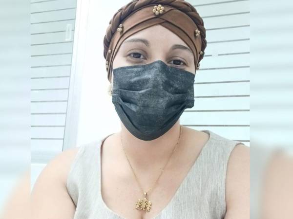 Victoria Montoya enfrenta nuevamente un difícil lucha contra el cáncer.