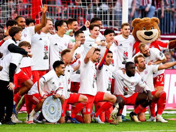 Bayern Múnich conquistó este domingo la Bundesliga tras una nueva goleada.