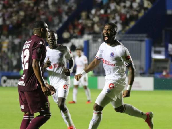 Jorge Benguché se encargó de marcar el gol de la tranquilidad para Olimpia.